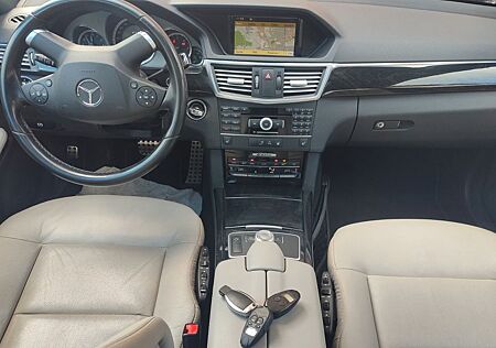 Mercedes-Benz E 350 CDI 4MATIC T BlueEFFIC.-Standheiz.-Abst. T