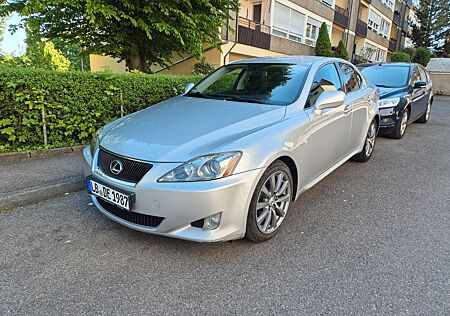 Lexus IS 250 250 -