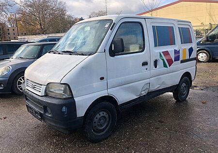 Suzuki Carry LKW Geschlossen