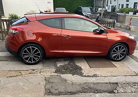 Renault Megane Coupé Bose Edition ENERGY TCe 115 S&S...