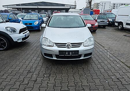 VW Golf Volkswagen 1.9 TDI 66 kW Comfortline