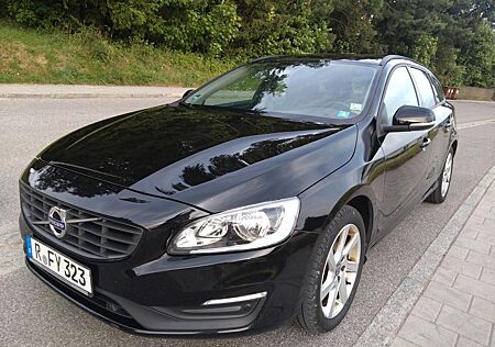 Volvo V60 T3 -