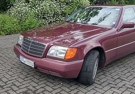 Mercedes-Benz 400 400SE S W140