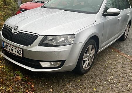 Skoda Octavia 1.8 TSI Green tec DSG Elegance Combi