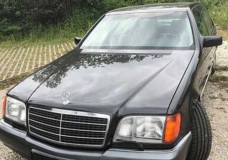 Mercedes-Benz 600 SEL