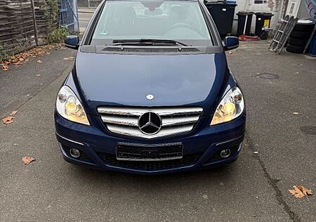 Mercedes-Benz B 200 B CDI
