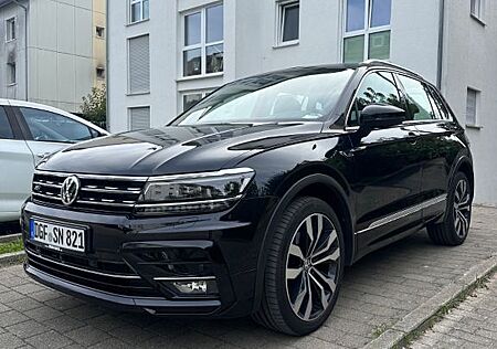 VW Tiguan Volkswagen 2.0 TDI 4MOTION R-Line