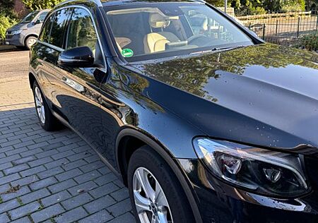 Mercedes-Benz GLC 220 d 4MATIC Autom. -Exclusive COMAND Pano