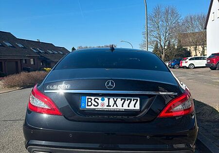 Mercedes-Benz CLS 350 - AMG LINE