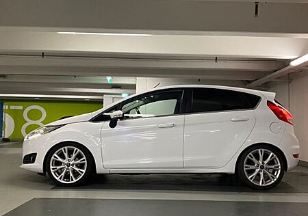 Ford Fiesta 1,0 EcoBoost 74kW Titanium (CB1, CCN)