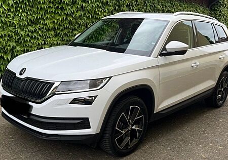 Skoda Kodiaq 2.0 TSI DSG 4x4 STYLE STYLE 7 Sitzer