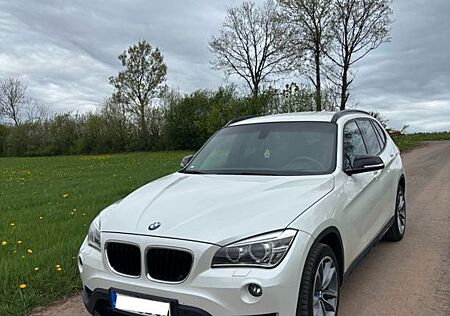 BMW X1 xDrive20d Sport Line Autom, Allrad, Xen. Navi