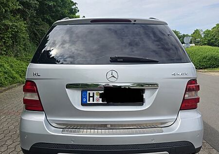 Mercedes-Benz ML 320 CDI 4MATIC -