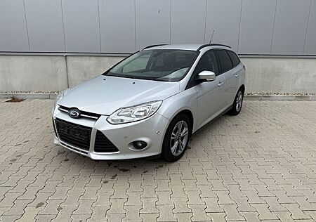 Ford Focus Turnier Sync Edition