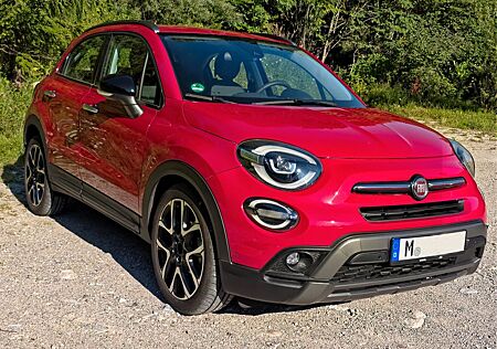 Fiat 500X CROSS 2x4 EZ 12.2020 15.200 km, TÜV 08.2027