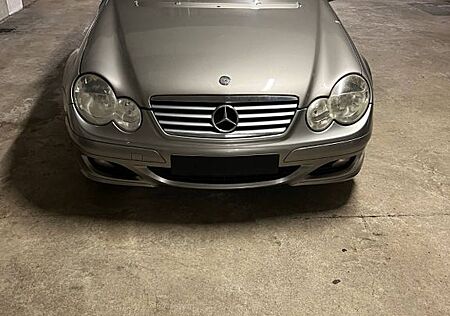 Mercedes-Benz CE 200