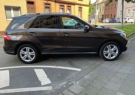 Mercedes-Benz ML 250 BlueTEC 4MATIC -