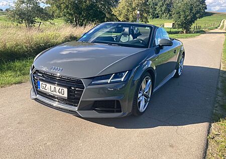 Audi TT Roadster 2.0 TFSI S-tronic quattro S-Line