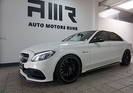 Mercedes-Benz C 63 AMG PANORAMA BURMESTER NIGHT PAKET LED 19"