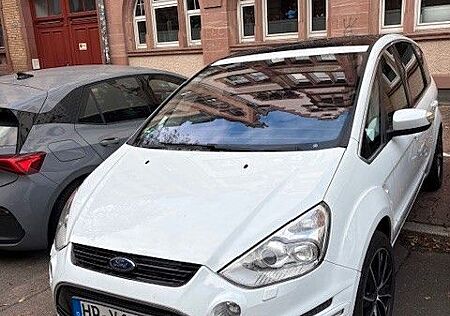 Ford S-Max 2,2 TDCi 147kW DPF Titanium Autom. Tit...