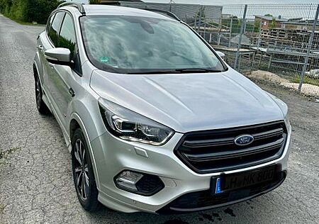 Ford Kuga 2,0 TDCi 4x4 132kW ST-Line PowerShift S...