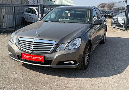 Mercedes-Benz E 220 CDI BlueEFFICIENCY ELEGANCE PANORAMA