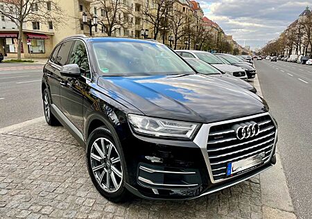 Audi Q7 3.0 TDI quattro tiptronic -