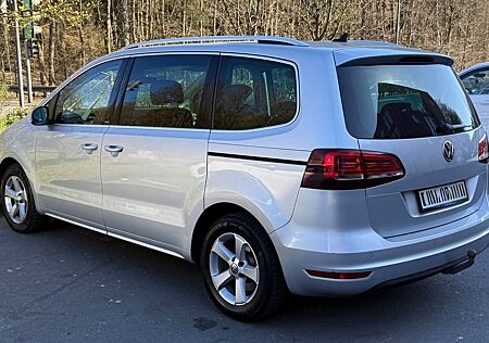 VW Sharan Volkswagen 2.0 TDI DSG ALLSTAR ACC AHK Carplay 7Sitz