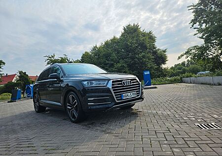 Audi Q7 gebraucht kaufen Audi Q7 3.0 TDI quattro tiptronic - 7 sitzer