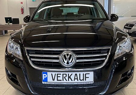 VW Tiguan Volkswagen Sport&Style 4Motion*ALLRAD*Parklenkassist