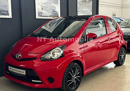 Toyota Aygo (X) Aygo Cool Go RedBlack Navigation Scheckheft