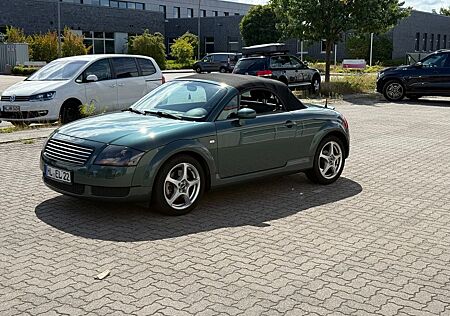 Audi TT Roadster 1.8T 132 kW -