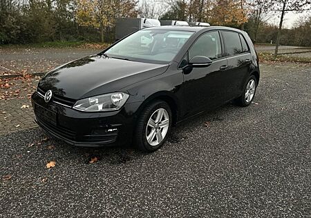 VW Golf Volkswagen VII Lim. Comfortline 2. Hand, Topzustand