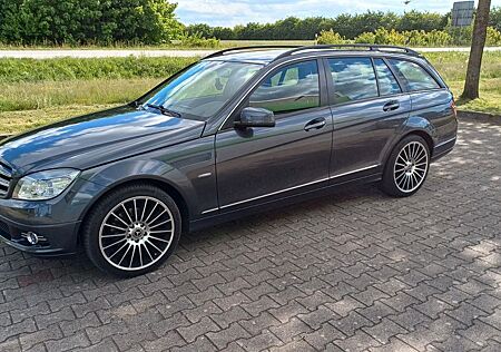 Mercedes-Benz C 220 CDI T BlueEFFICIENCY -