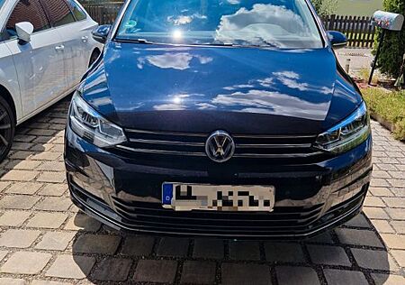 VW Touran Volkswagen 1.5 TSI Highline