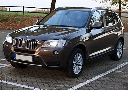 BMW X3 gebraucht kaufen BMW X3 xDrive30d -Leder -AHK -PDC -Keyless -Xenon