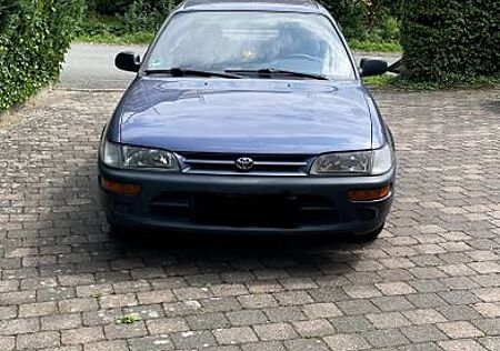 Toyota Corolla 1.4 XLi