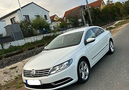 VW Passat CC Volkswagen TÜV und Service NEU Massage Navi TOP!!