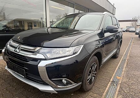 Mitsubishi Outlander Edition 2WD TOP/SCHECKHEFT/1HAND