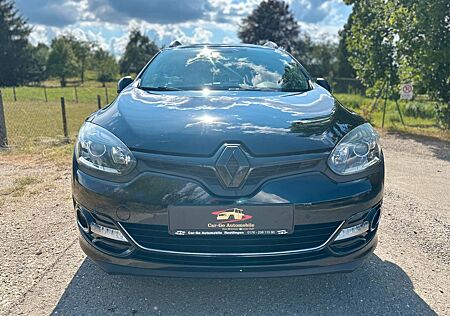 Renault Megane Grandtour BOSE Edition*SHZ*Temp*Navi*AHK*
