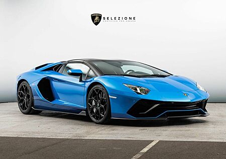 Lamborghini Aventador Ultimae Roadster limited 250 pieces
