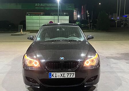 BMW 525d E60, Schiebedach, Keyless go, Softclose etc