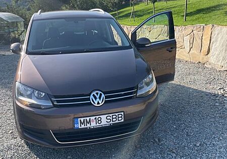 VW Sharan Volkswagen 2.0 TDI DSG 130kW BMotion Tech Highli...