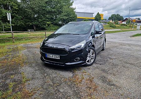 Ford S-Max 2,0 TDCi 132kW Titanium PowerShift Tit...