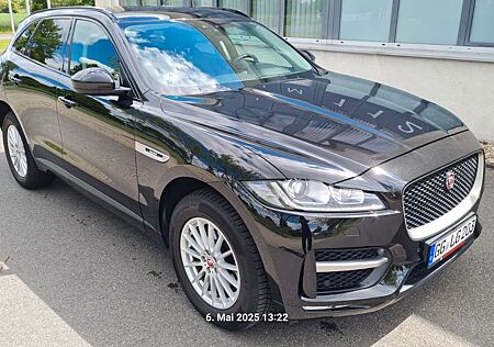 Jaguar F-Pace 25d AWD R-Sport Automatik R-Sport