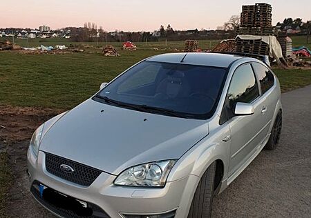 Ford Focus 2,5 ST ST