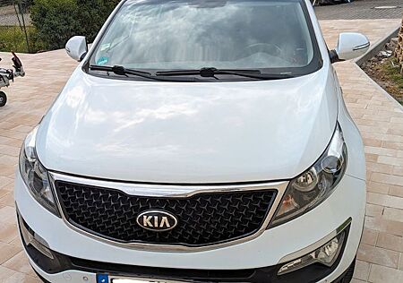 Kia Sportage 2.0 CRDi AWD, Klima, Anhängekupplung