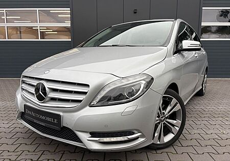 Mercedes-Benz B 200 B200 B-Klasse Automatik Navi Leder Xenon AHK