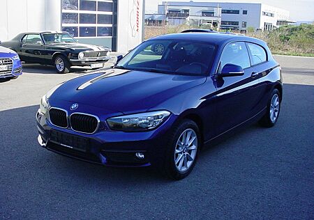 BMW 116i *PDC*PDC*GLASSCHIEBEDACH*