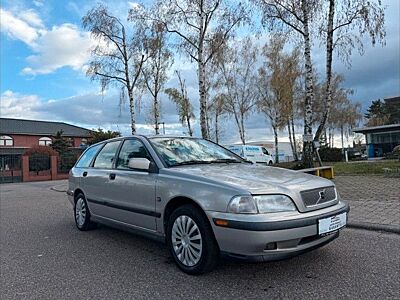 Volvo V40 Kombi TÜV NEU Garantie